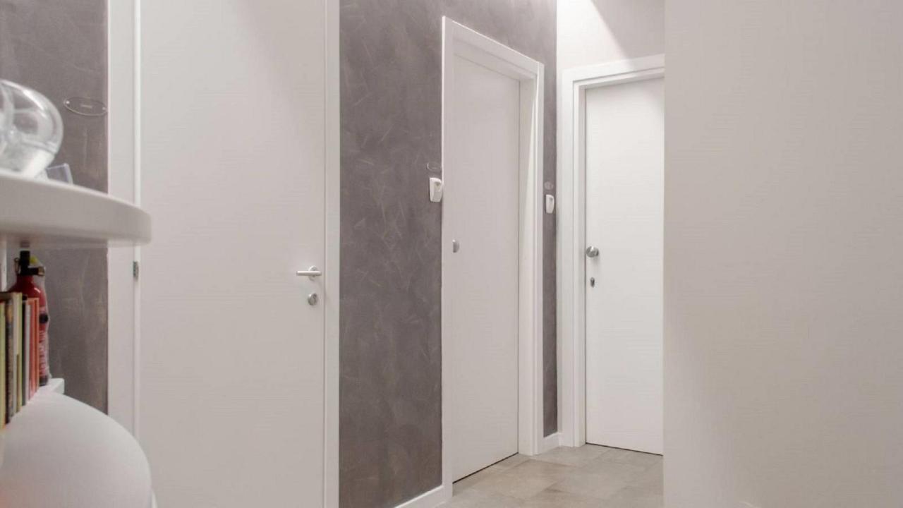 Interno 1 Ciampino Roma Luxury Apartment Con Balcone Ngoại thất bức ảnh