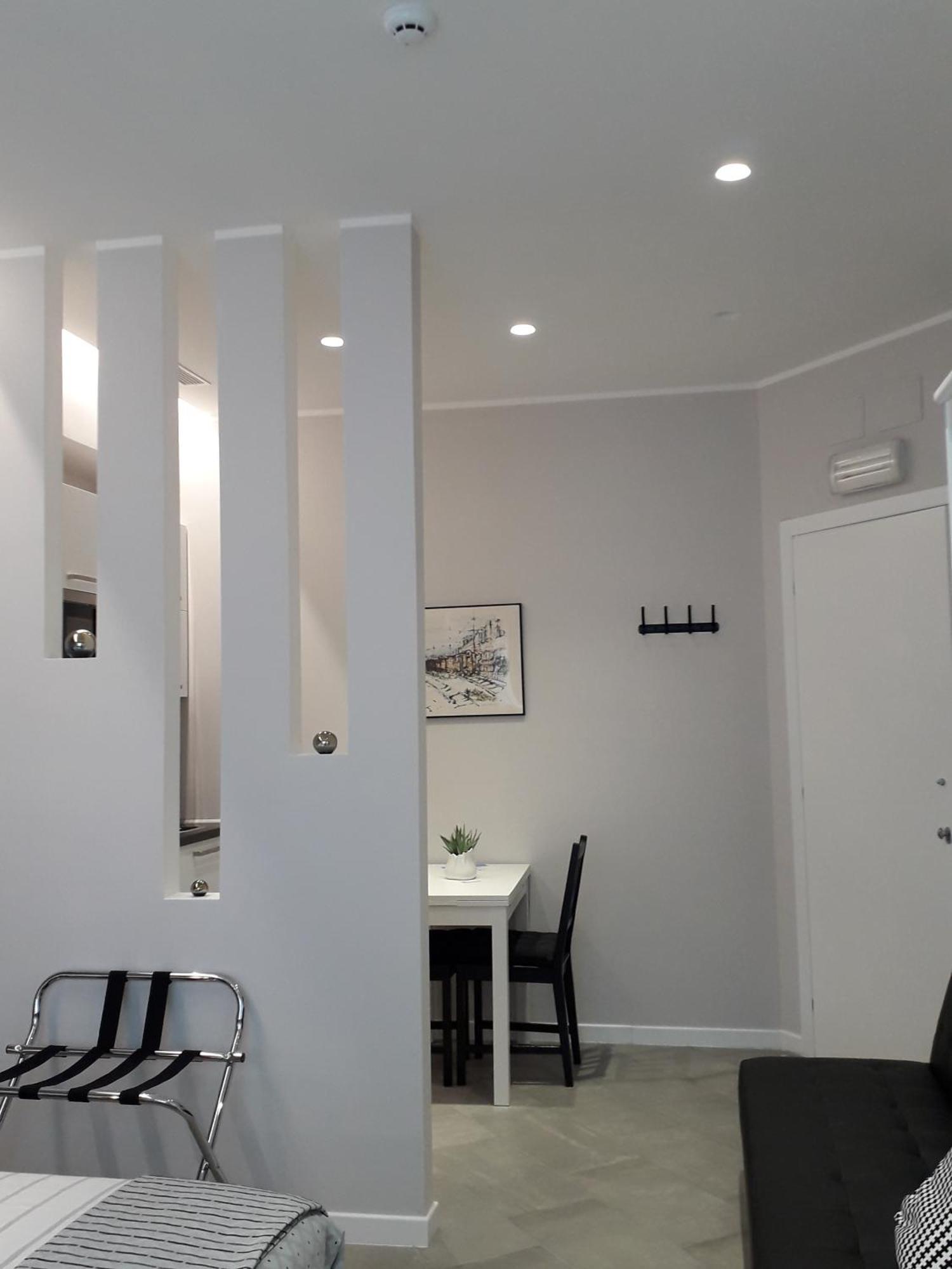 Interno 1 Ciampino Roma Luxury Apartment Con Balcone Ngoại thất bức ảnh